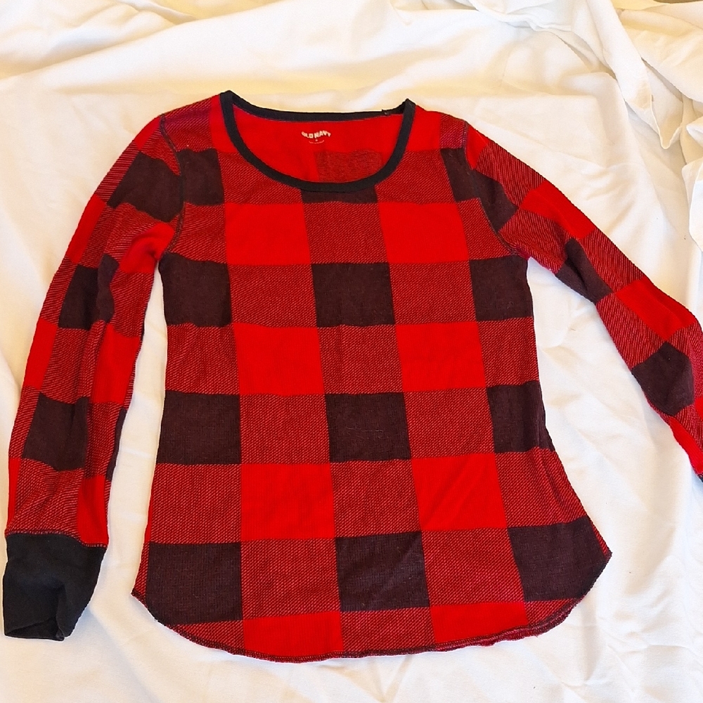 Old Navy Red and Black Plaid Long Sleeve Shirt